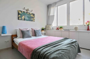 Holiday Home Torremolinos - Tropical Apartment